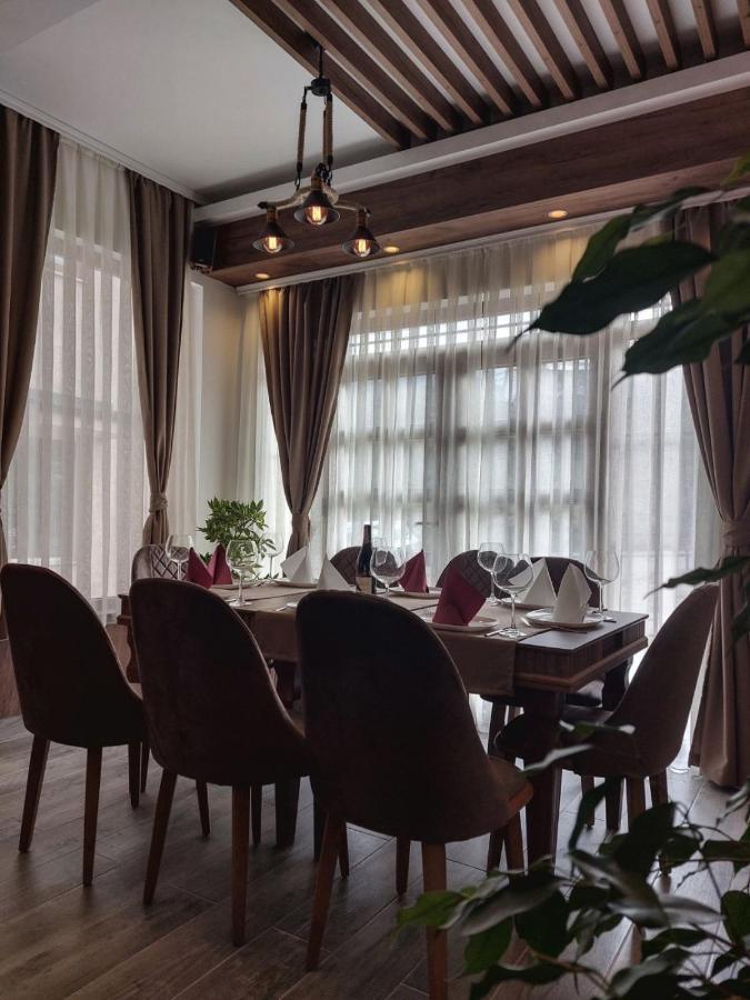 Eleon Motel Brezovice Exteriér fotografie